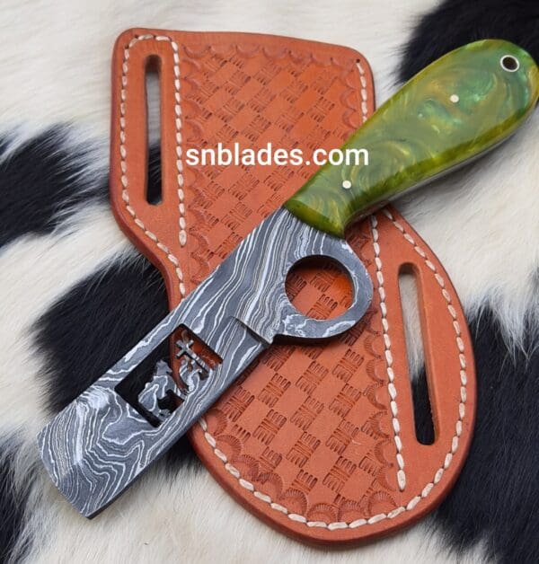 Custom made Damascus steel cowboy bull cutter pastel knife