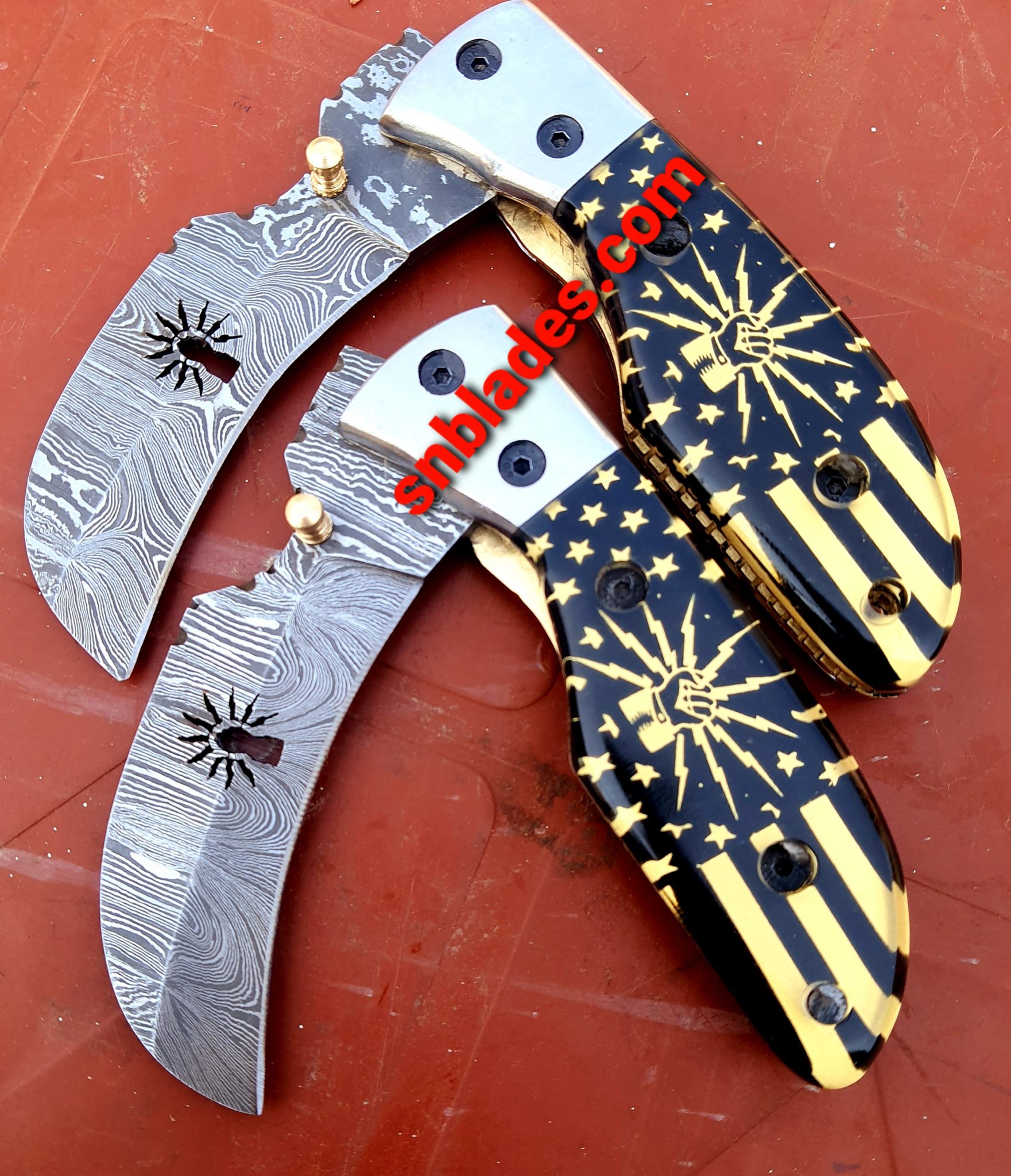 Handmade Damascus steel two IBEW Hawksbill lineman folding knives/IBEW ...