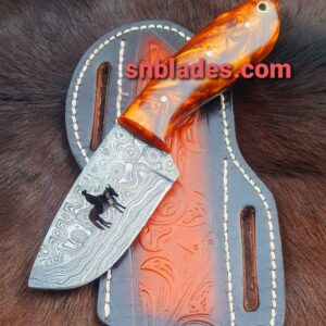 Handmade Damascus steel cowboy skinner knife