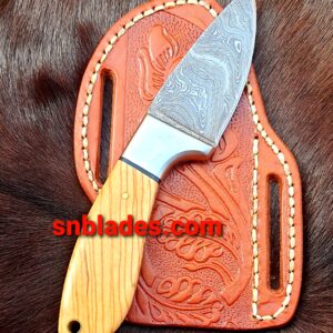 Handmade Damascus Steel Cowboy Skinner knife/Cowboy knife